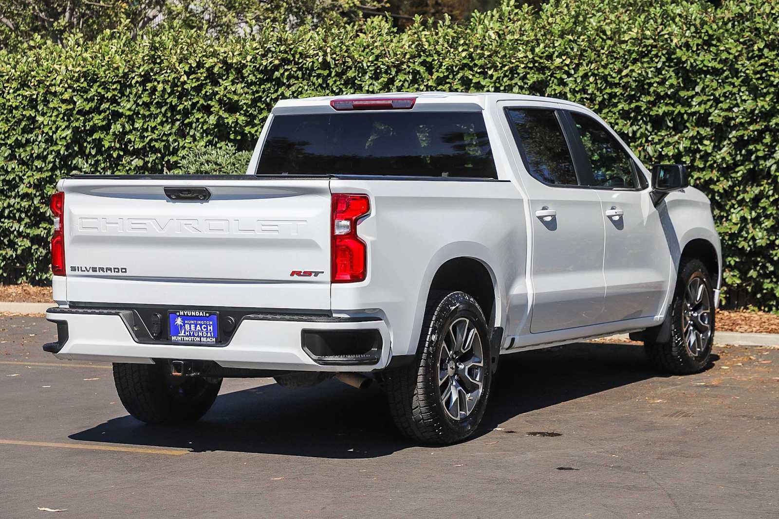 Used 2022 Chevrolet Silverado 1500 RST w/ Protection Package RWD image 6