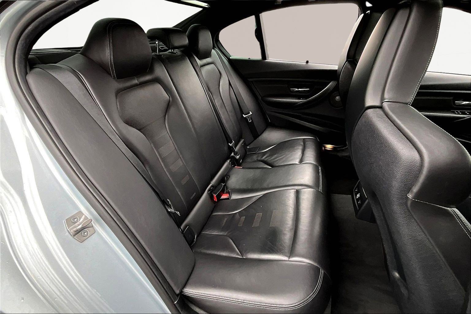 Used 2015 BMW M3 image 24