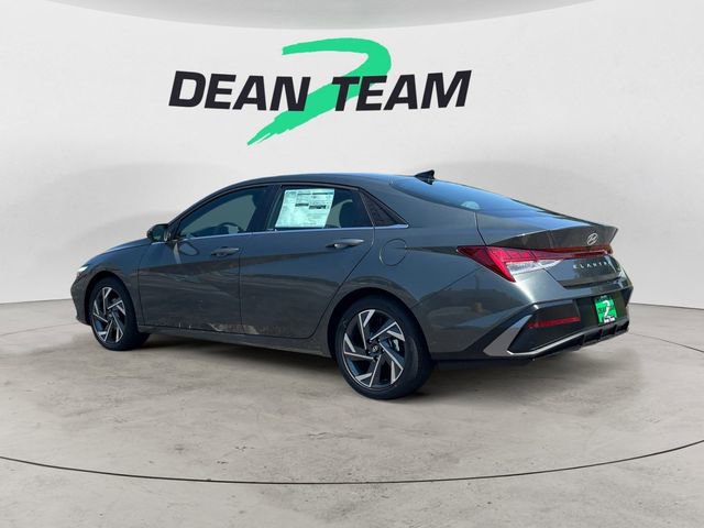 New 2025 Hyundai Elantra Limited image 5