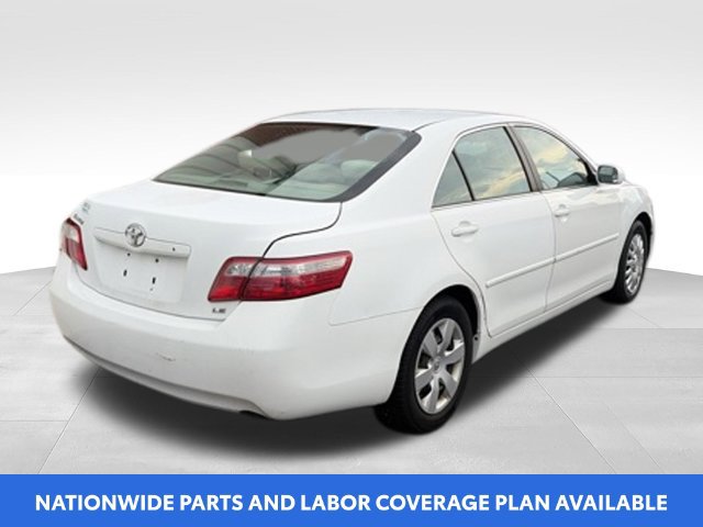 Used 2009 Toyota Camry LE FWD image 3