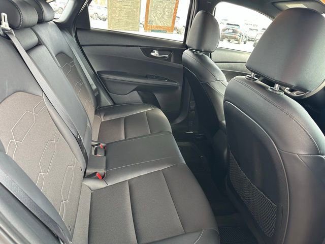 Used 2024 Kia Forte GT-Line image 16