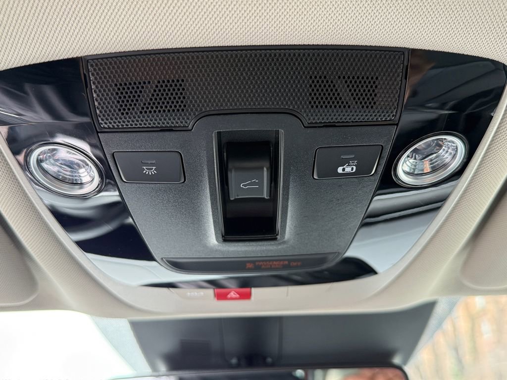 Used 2025 Kia K5 EX image 22