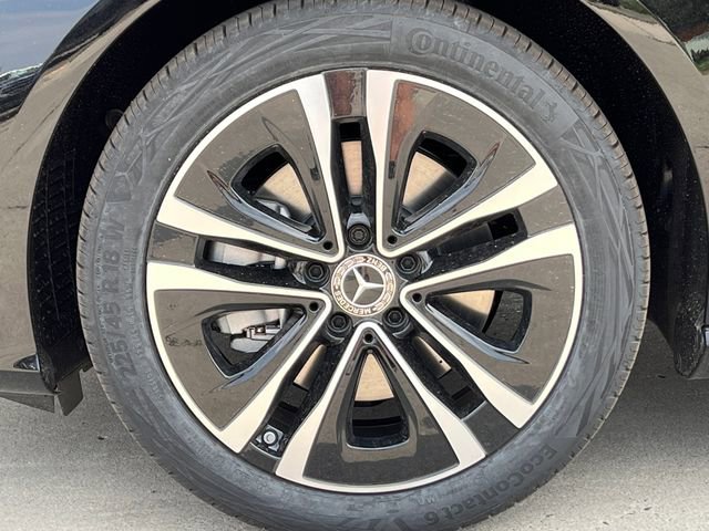 Certified 2025 Mercedes-Benz CLA 250 4MATIC image 6