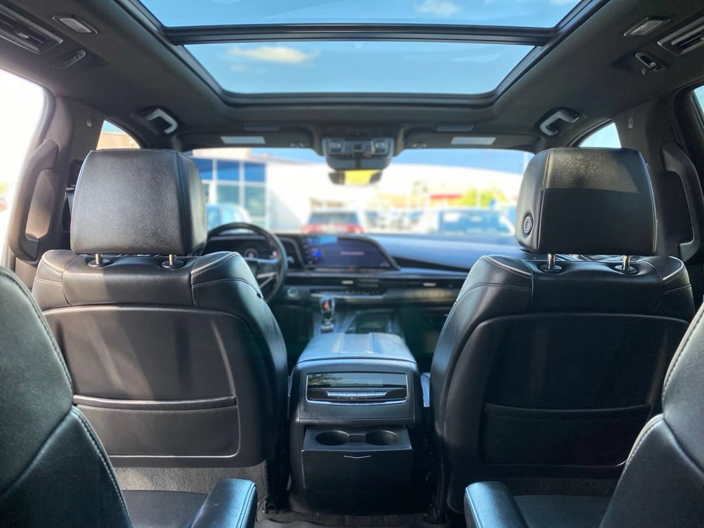 Used 2022 Cadillac Escalade Sport w/ Touring Package AWD/4WD image 33