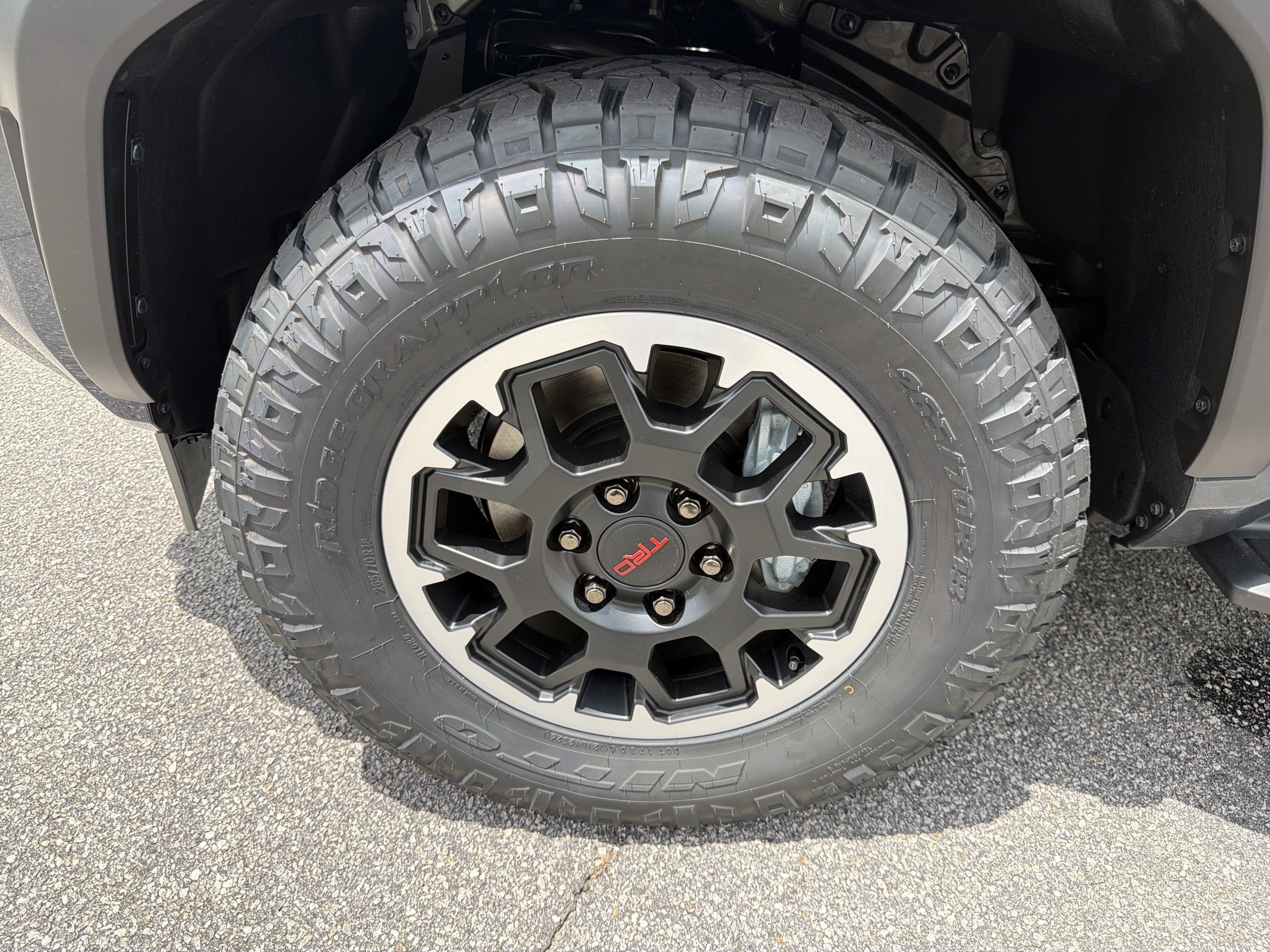 New 2026 Toyota 4Runner TRD Off-Road Premium AWD/4WD image 12