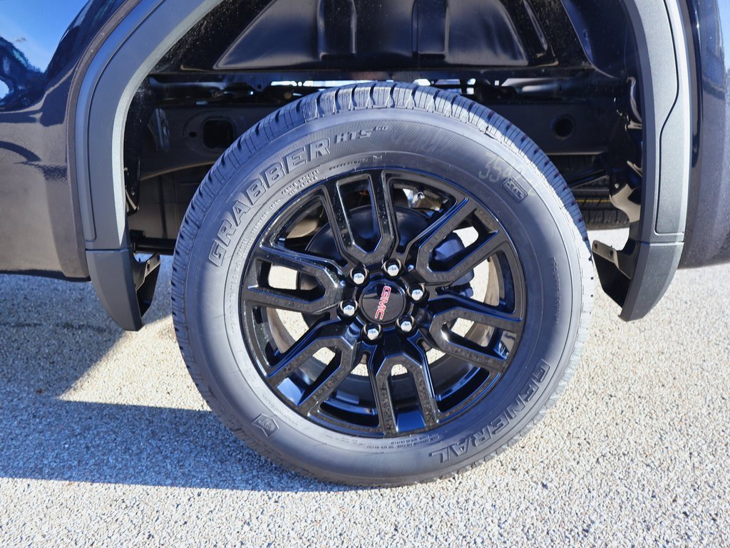 New 2026 GMC Sierra 1500 Elevation image 29