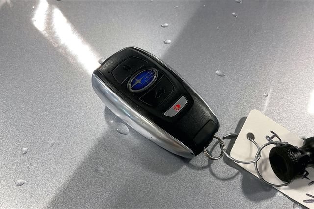 Used 2025 Subaru Outback Premium AWD/4WD image 11