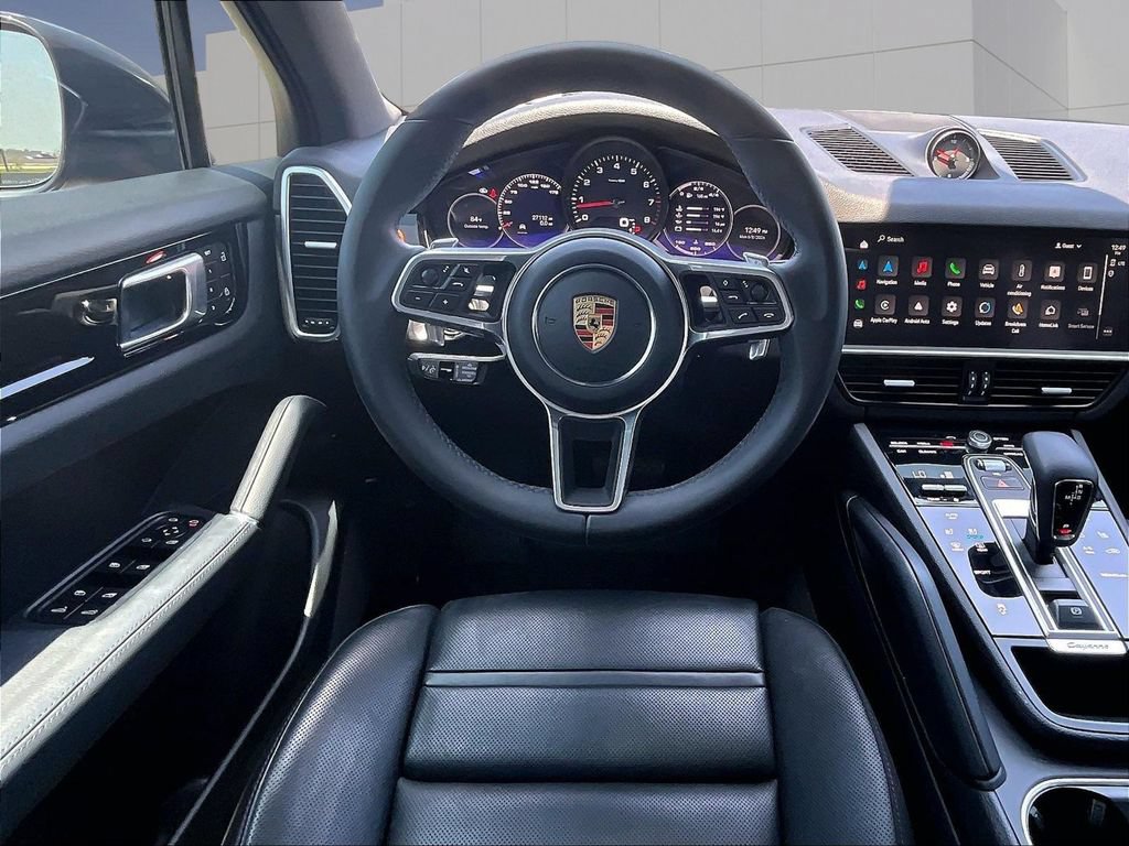 Certified 2023 Porsche Cayenne AWD/4WD image 13