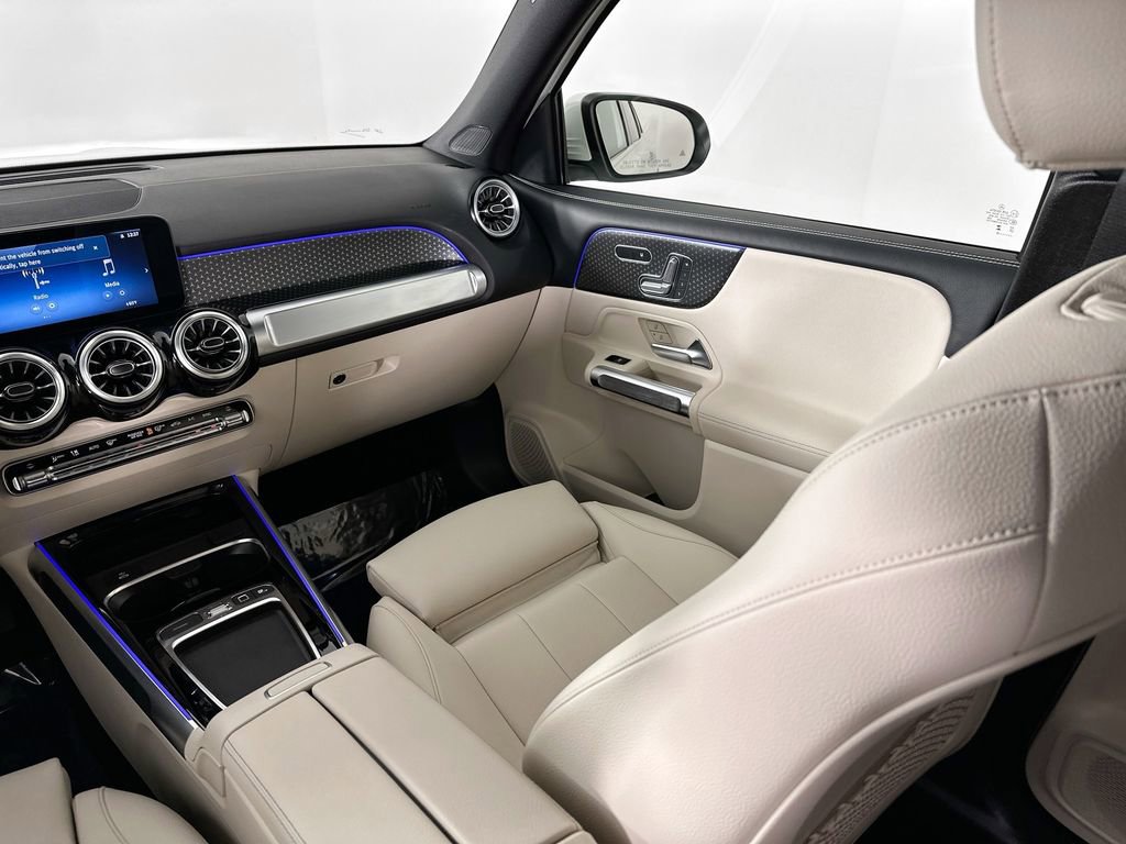 Certified 2025 Mercedes-Benz GLB 250 GLB 250 image 21