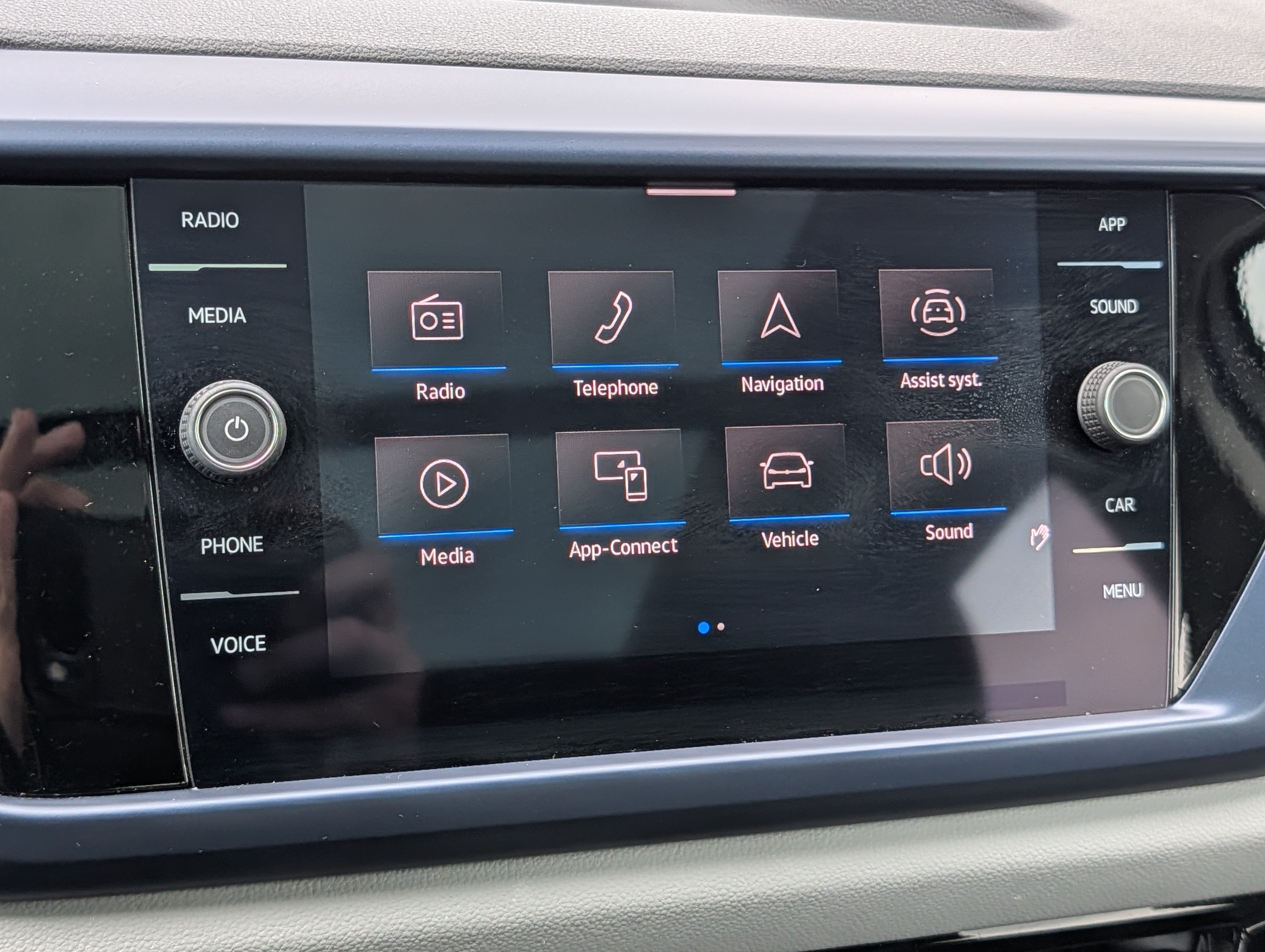 Certified 2023 Volkswagen Taos SE w/ Panoramic Sunroof Package AWD/4WD image 22
