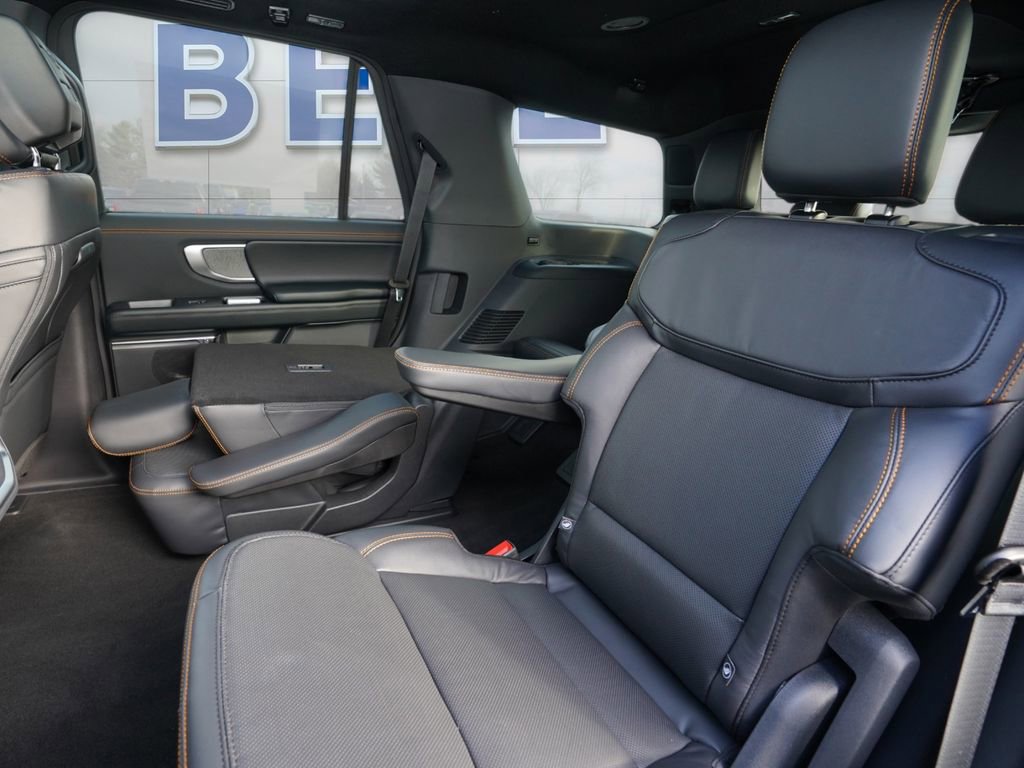 New 2026 Ford Expedition Tremor image 15