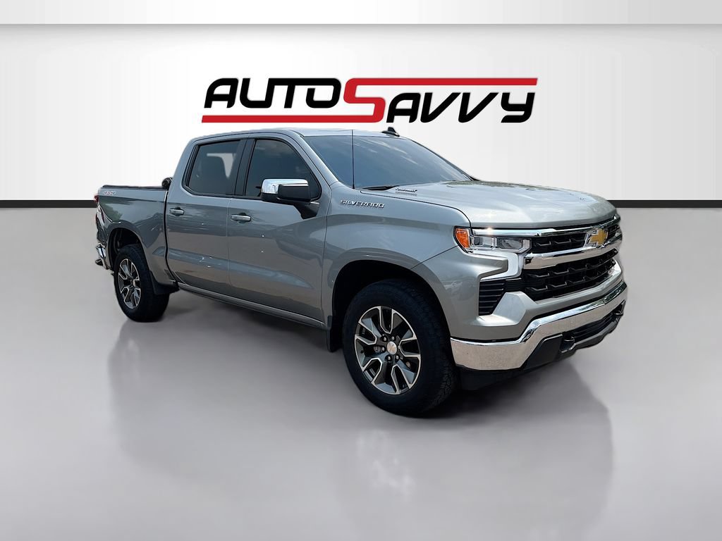 Used 2025 Chevrolet Silverado 1500 LT AWD/4WD image 1