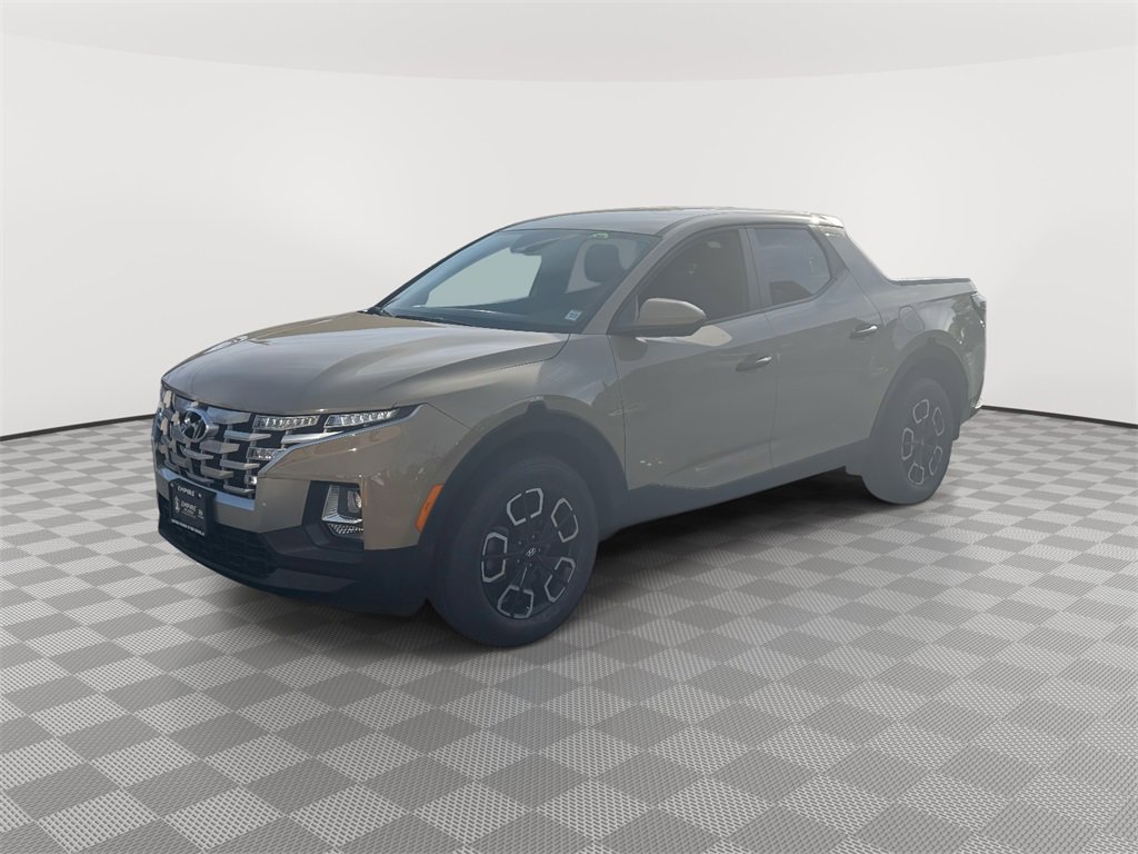 Used 2023 Hyundai Santa Cruz SE image 3