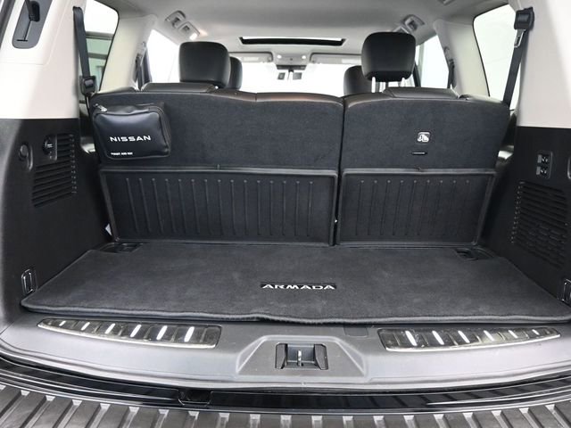 Used 2024 Nissan Armada Platinum w/ Captain's Chairs Package image 8