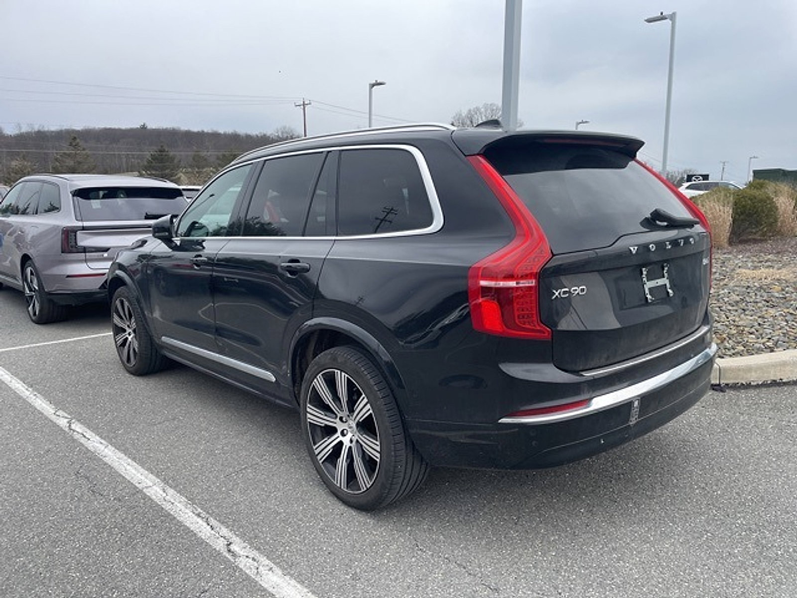 Used 2023 Volvo XC90 B6 Ultimate w/ Protection Package AWD/4WD image 7