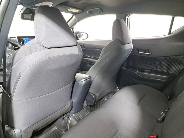 Used 2018 Toyota C-HR XLE image 11