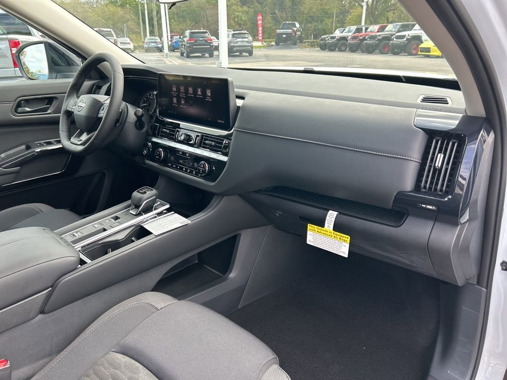 New 2026 Nissan Pathfinder SV image 44