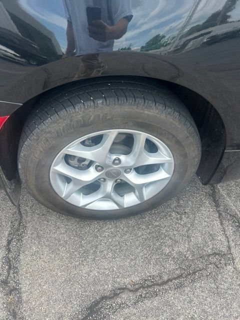 Used 2017 Chrysler Pacifica Touring-L Plus w/ Advanced Safetytec Group FWD image 33