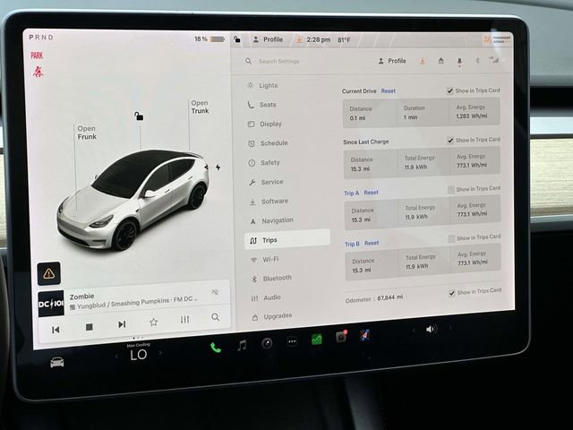 Used 2021 Tesla Model Y Performance image 26
