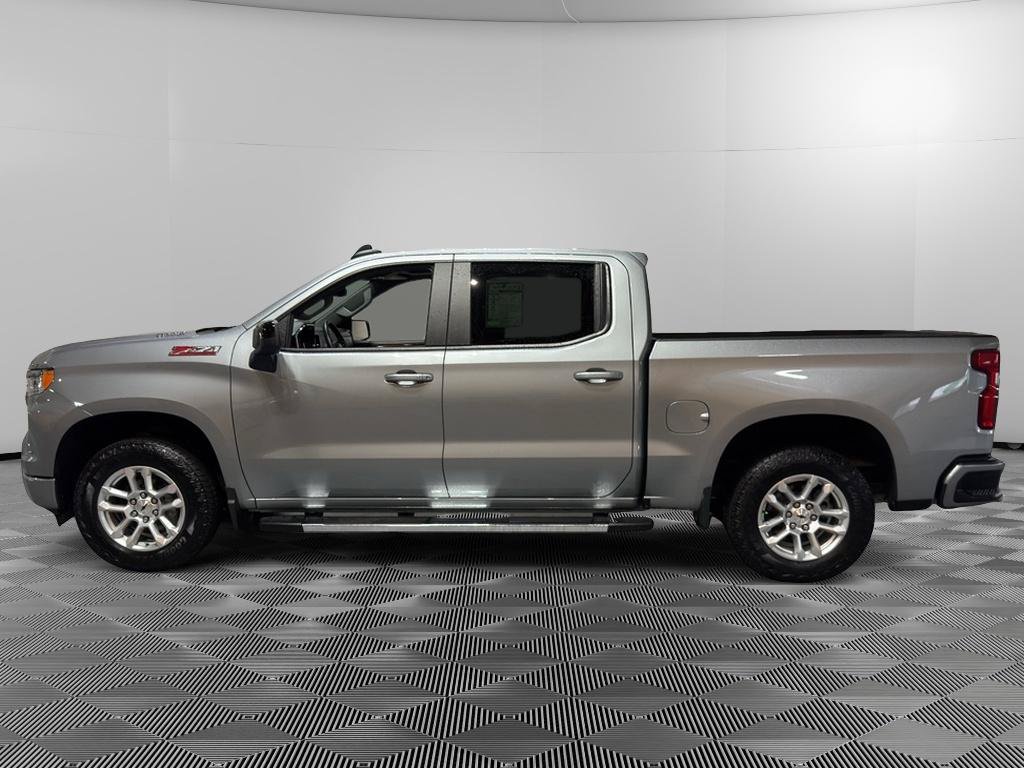 Used 2025 Chevrolet Silverado 1500 RST w/ Convenience Package II AWD/4WD image 2