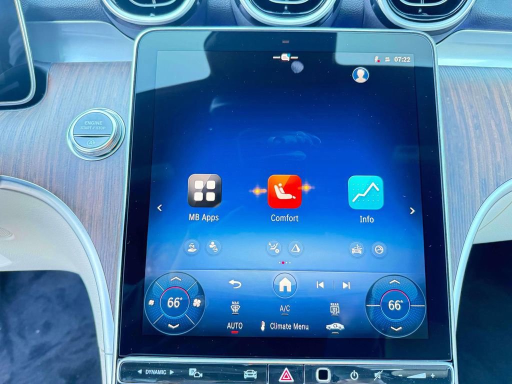 Used 2026 Mercedes-Benz C 300 Sedan image 11