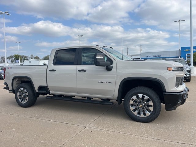 New 2026 Chevrolet Silverado 2500 Custom w/ Custom Value Package image 2