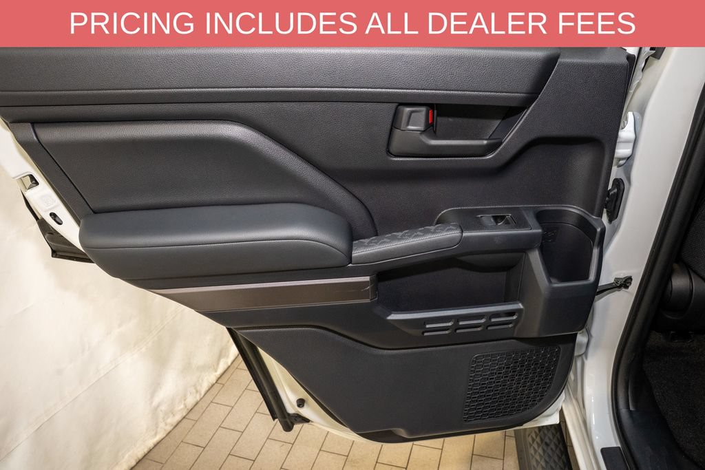 Used 2026 Toyota 4Runner SR5 RWD image 10