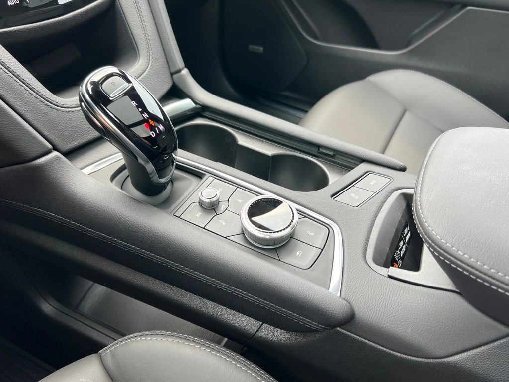 Used 2025 Cadillac XT5 Premium Luxury w/ Technology Package image 46