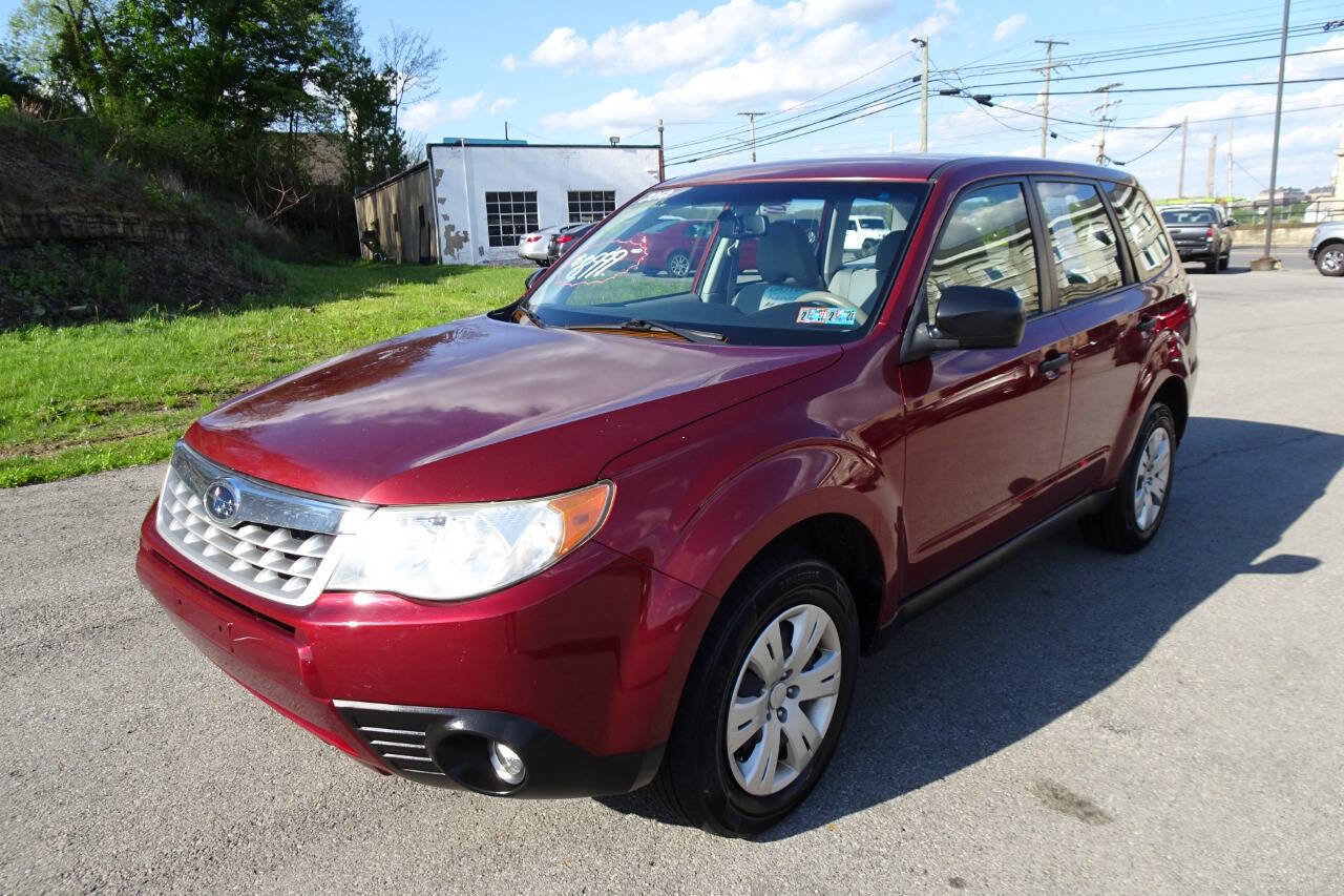 Used 2012 Subaru Forester 2.5X AWD/4WD image 2