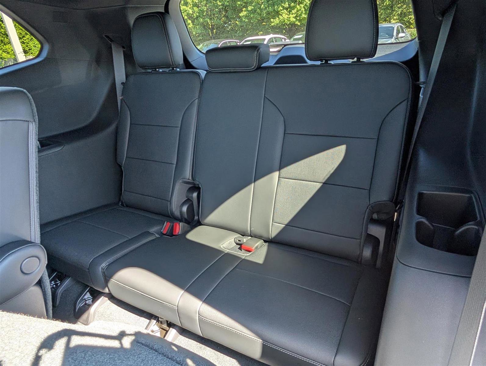 New 2026 Buick Enclave Preferred w/ Power Package image 12