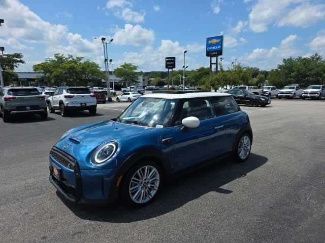 Used 2024 MINI Cooper S FWD image 6
