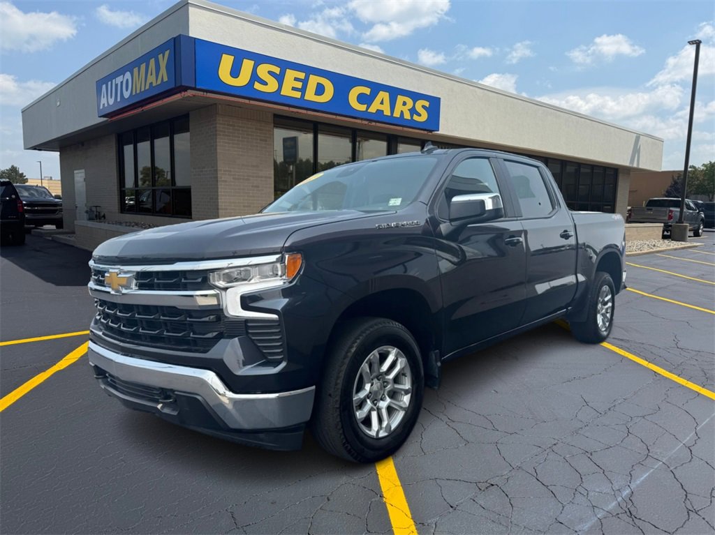 Used 2024 Chevrolet Silverado 1500 LT