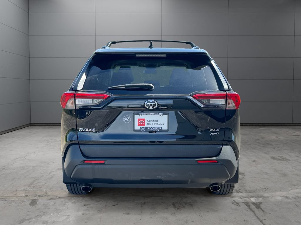 Certified 2020 Toyota RAV4 XLE AWD/4WD image 4