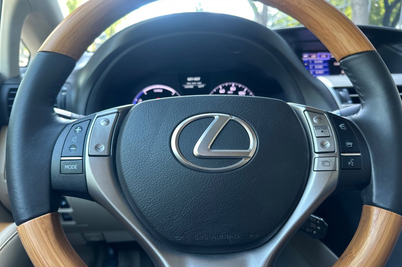 Used 2015 Lexus RX 450h FWD image 27