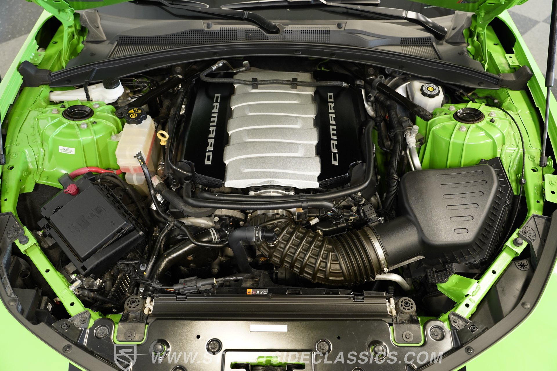 Used 2017 Chevrolet Camaro SS RWD image 4