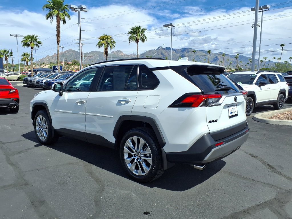 Used 2025 Toyota RAV4 Limited w/ Advanced Technology Package FWD image 13