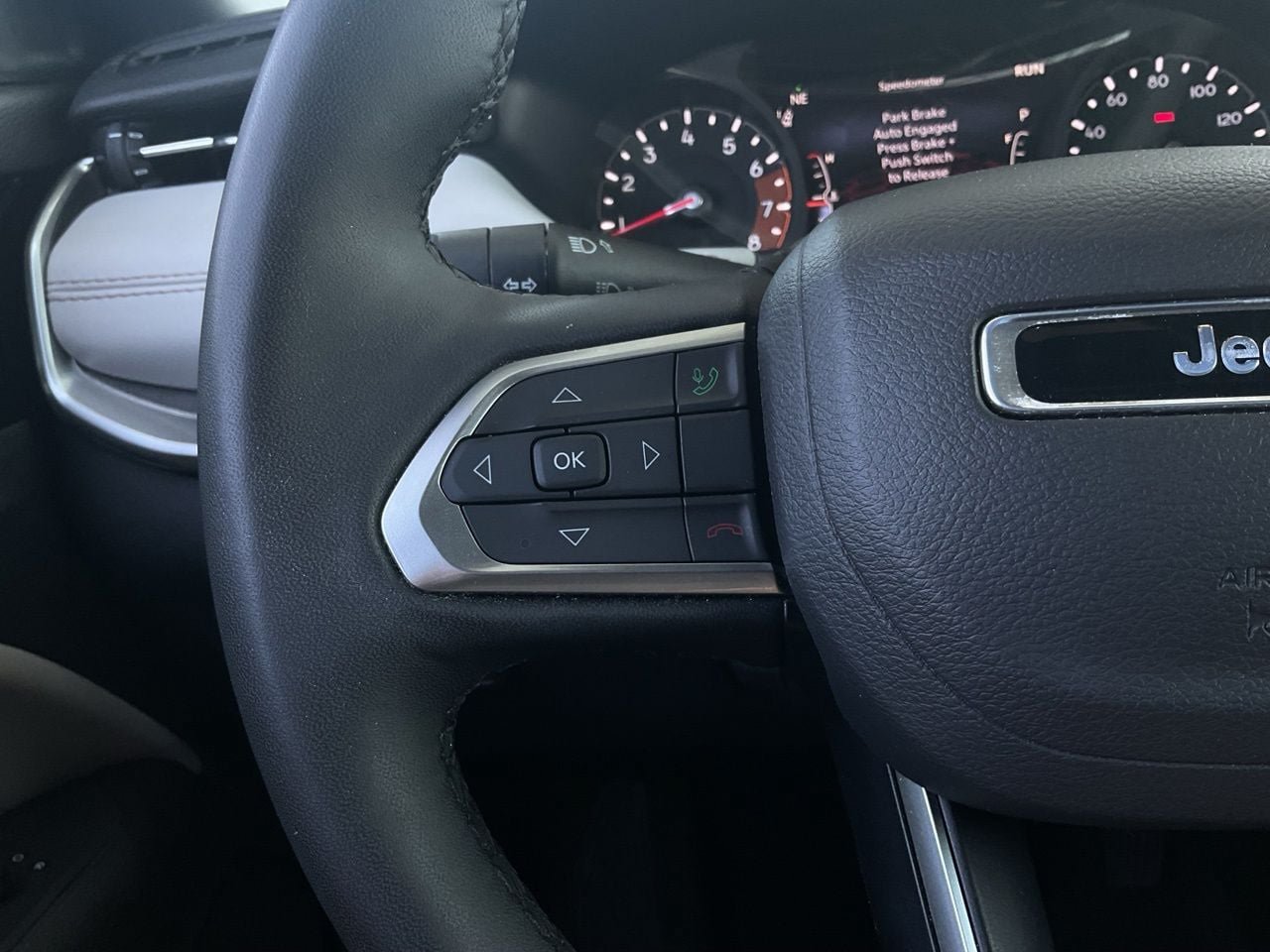 Used 2025 Jeep Compass Limited AWD/4WD image 26