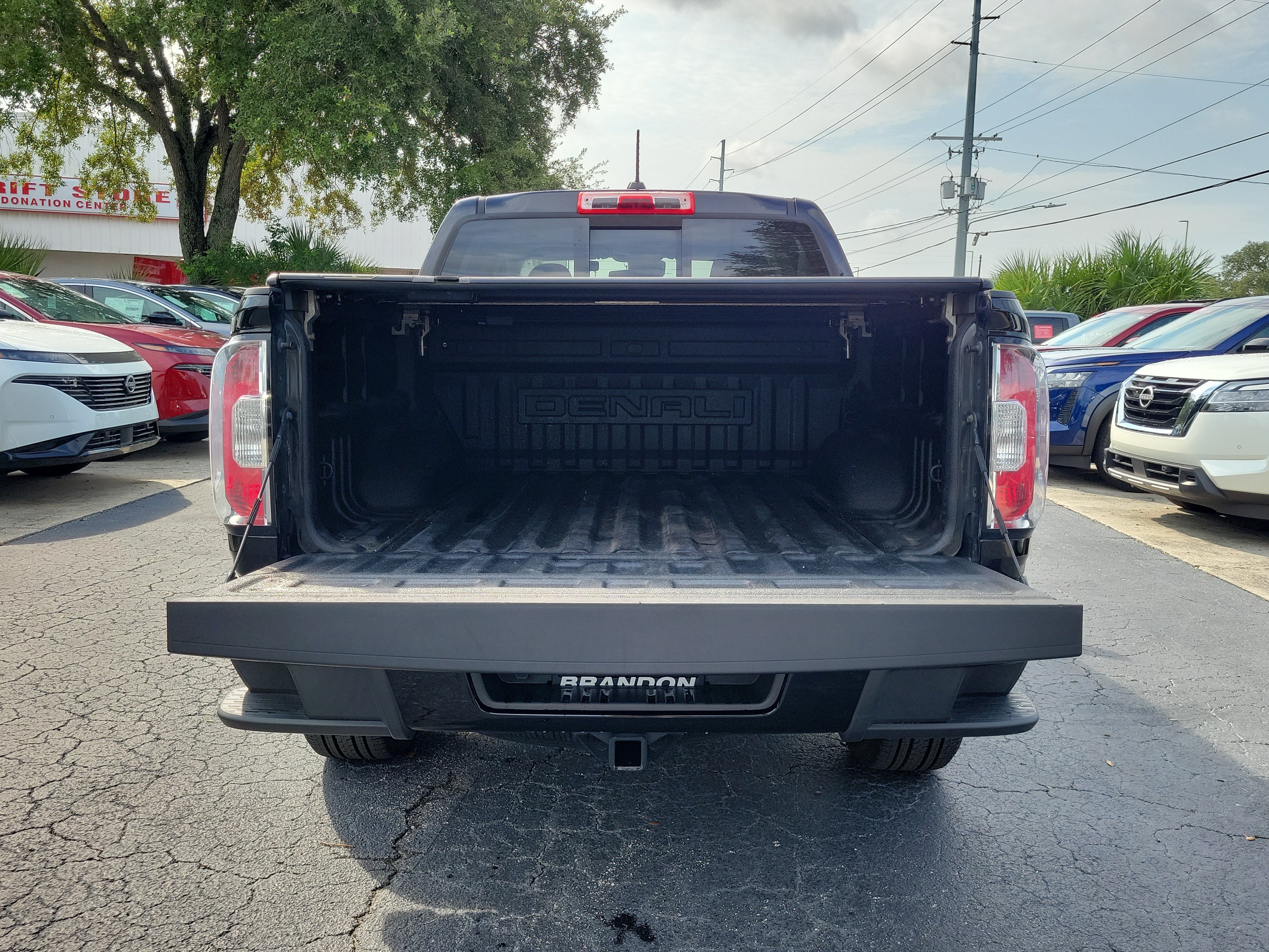 Used 2018 GMC Canyon Denali AWD/4WD image 9