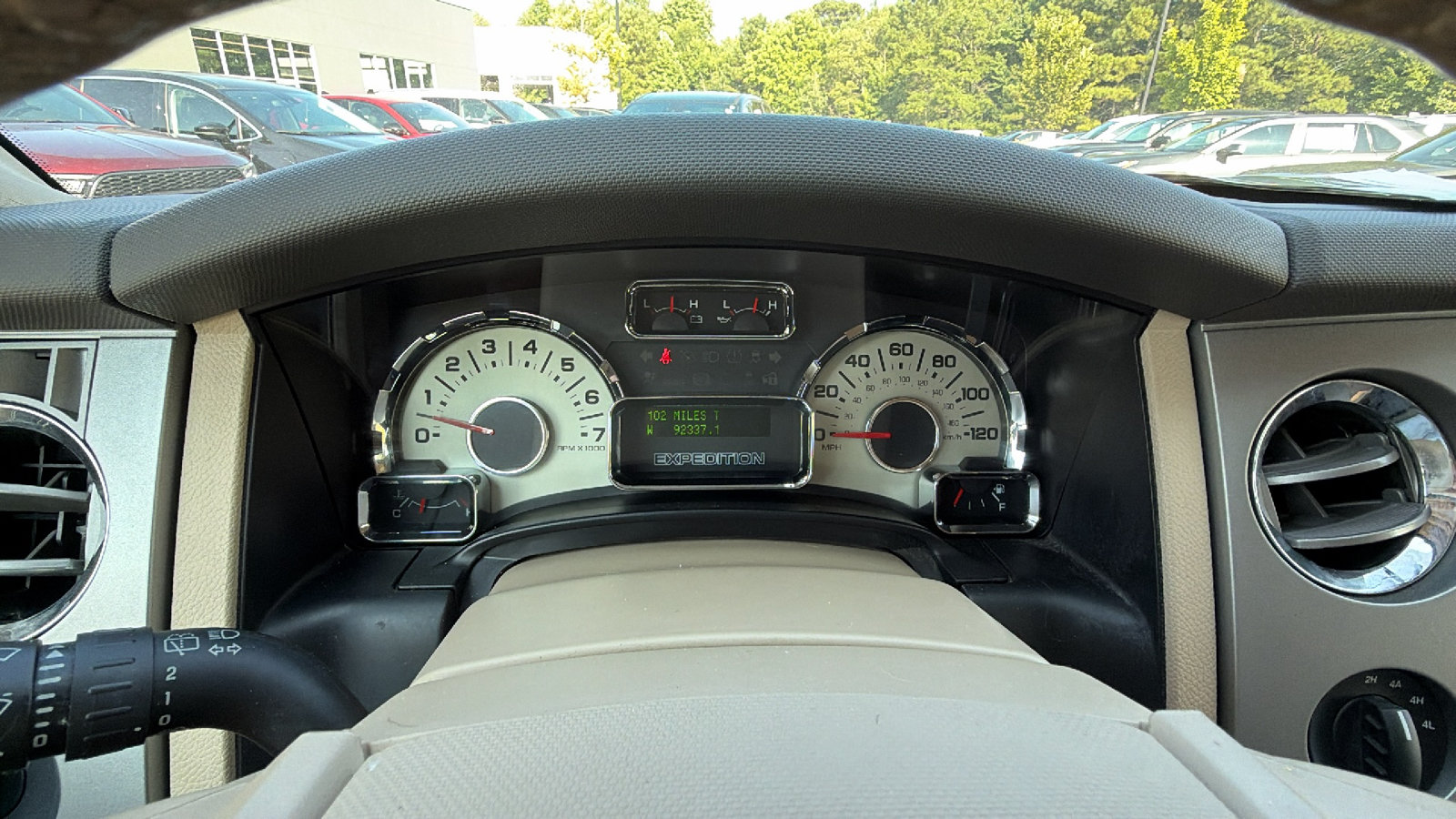Used 2014 Ford Expedition EL XLT w/ Equipment Group 202A AWD/4WD image 32
