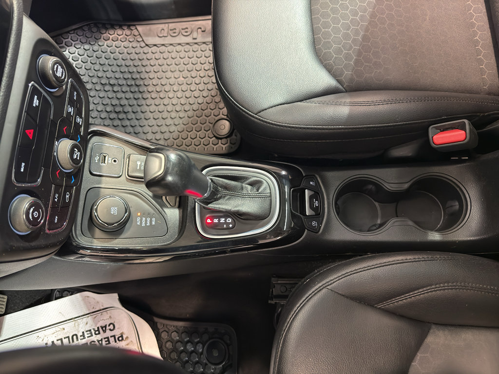 Used 2019 Jeep Compass Altitude AWD/4WD image 19