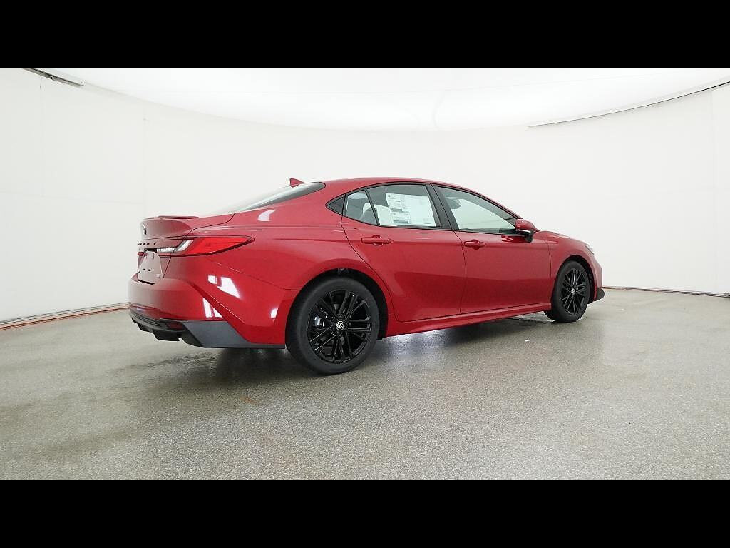 Used 2026 Toyota Camry SE FWD image 68