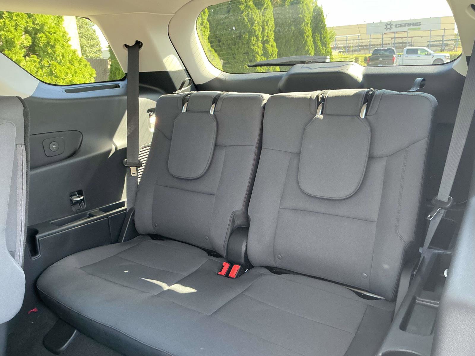 New 2025 Ford Explorer Active image 22