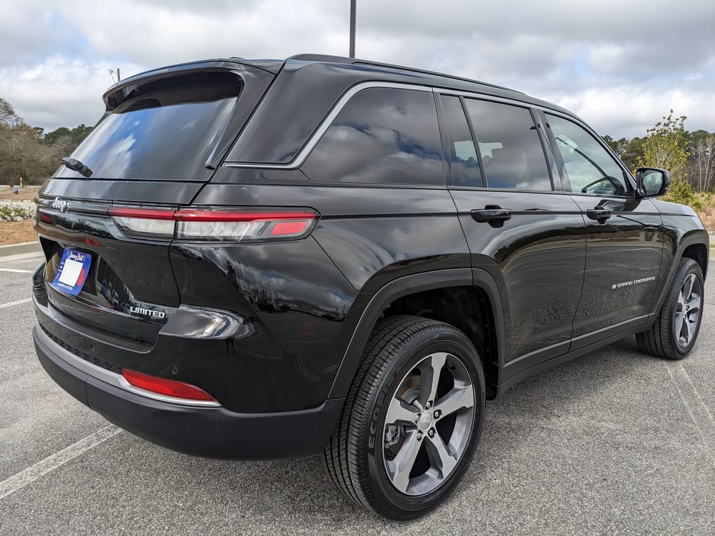 New 2026 Jeep Grand Cherokee Limited RWD image 20