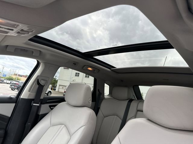 Certified 2015 Cadillac SRX Luxury w/ Driver Awareness Package FWD image 18