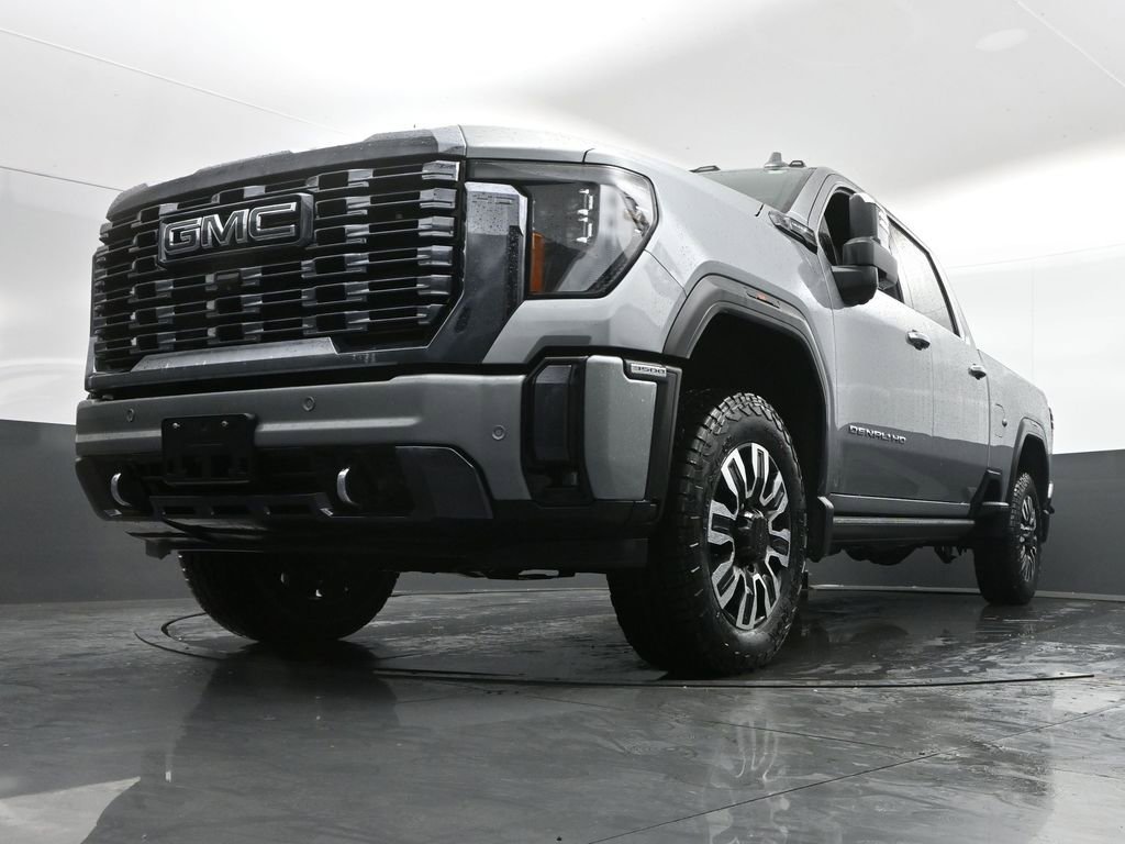 Used 2024 GMC Sierra 3500 Denali Ultimate image 43