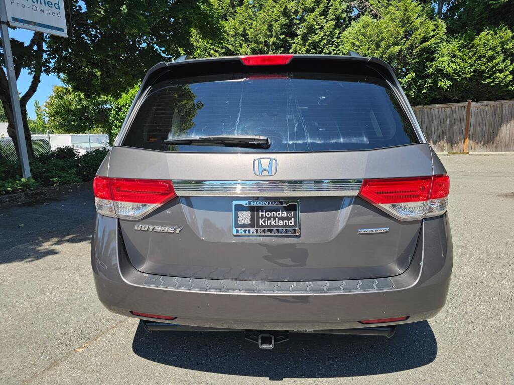 Used 2017 Honda Odyssey SE image 6