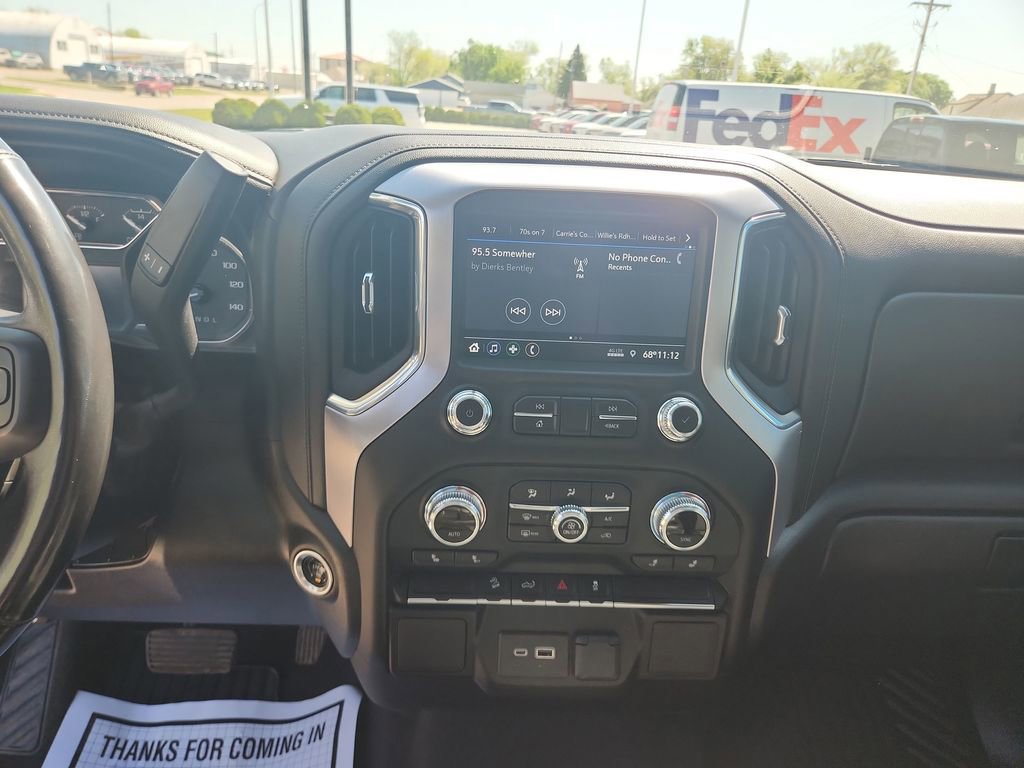 Certified 2022 GMC Sierra 1500 SLE w/ X31 Off-Road Package AWD/4WD image 17