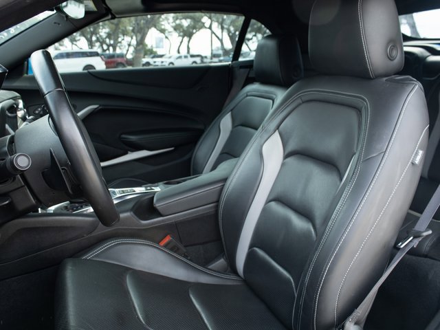 Used 2023 Chevrolet Camaro LT w/ RS Package image 11