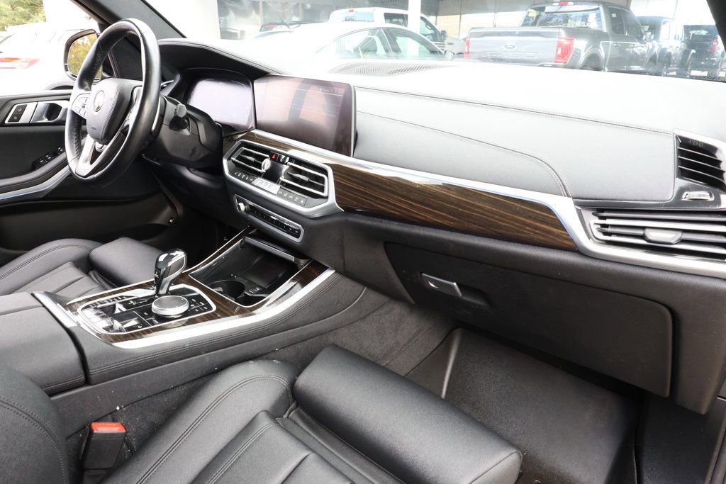 Used 2021 BMW X5 xDrive45e w/ Convenience Package image 26