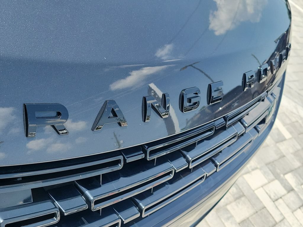 Certified 2026 Land Rover Range Rover Evoque S AWD/4WD image 9